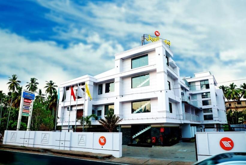 Kallada Mamatha Motels Kunnamkulam Kültér fotó